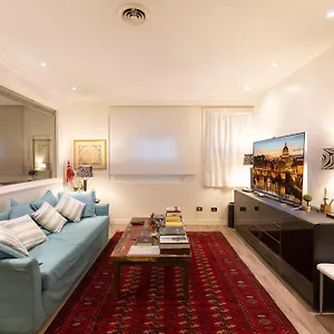 https://suite-dei-cavalieri.it-romehotels.com